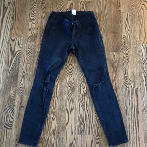 Side panel black distressed jean